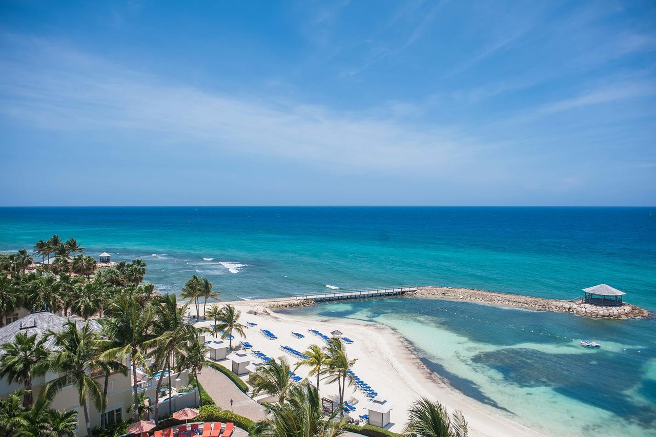 Palmyra Luxury Beach Condos Montego Bay Exterior foto