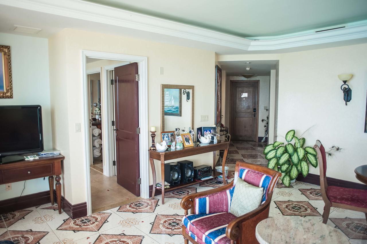 Palmyra Luxury Beach Condos Montego Bay Exterior foto